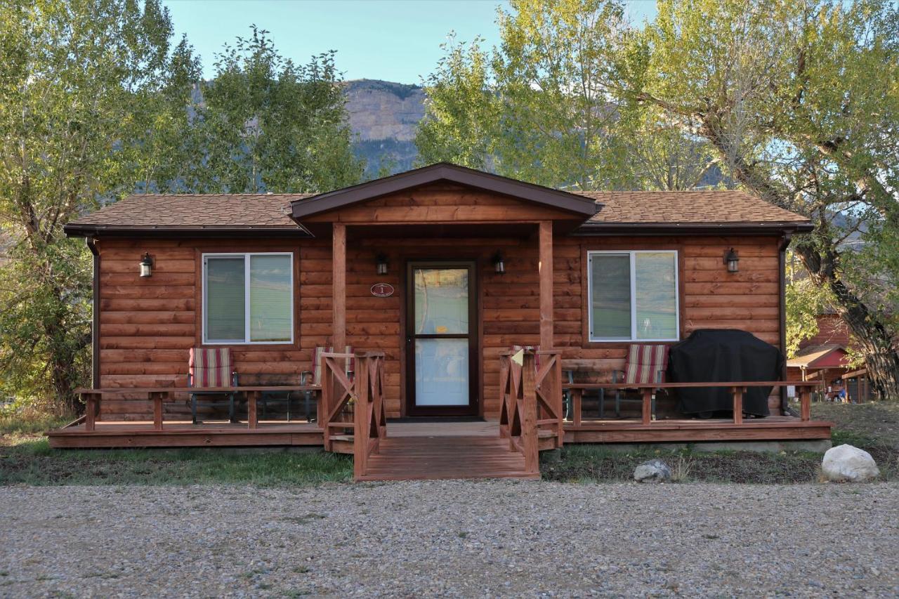 Eycat Lodging Company Guest House Wapiti Exterior photo